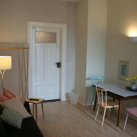 Zeitraum10 Apartamento *